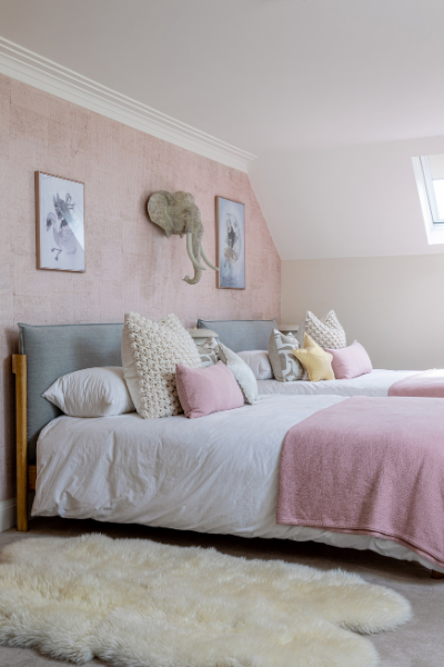 Pink girls bedroom, shared, by PIA design featured by Rooomy magazine